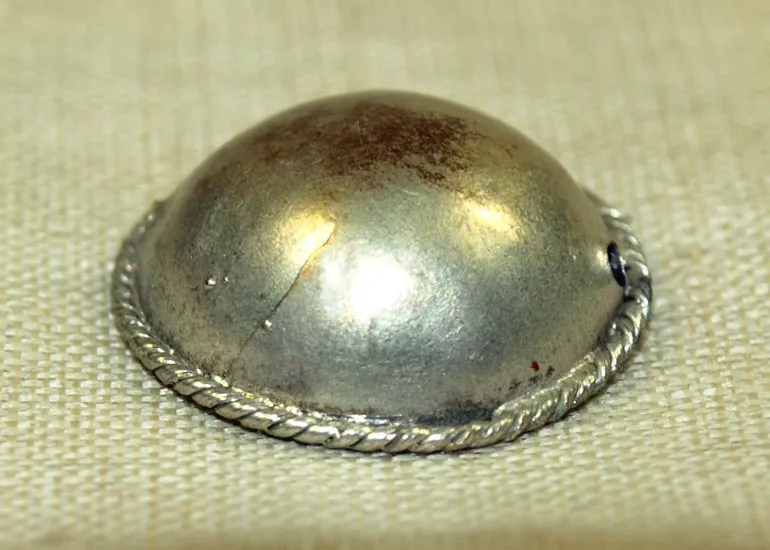 Vintage Thai Silver Clothing Decal, 18mm